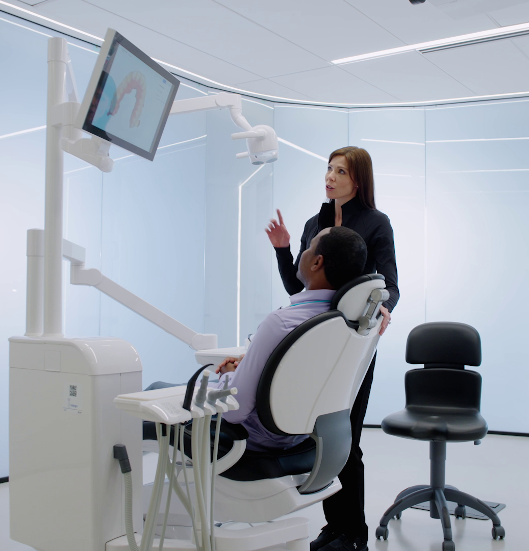 Amy Chichetti reviewing a patient's digital imaging